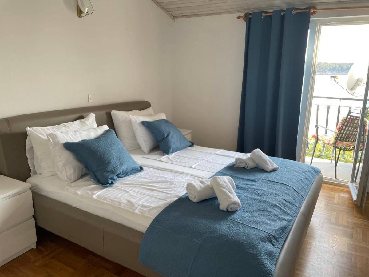 Apartments Vila Miranda On The Beach Barbat na Rabu 외부 사진