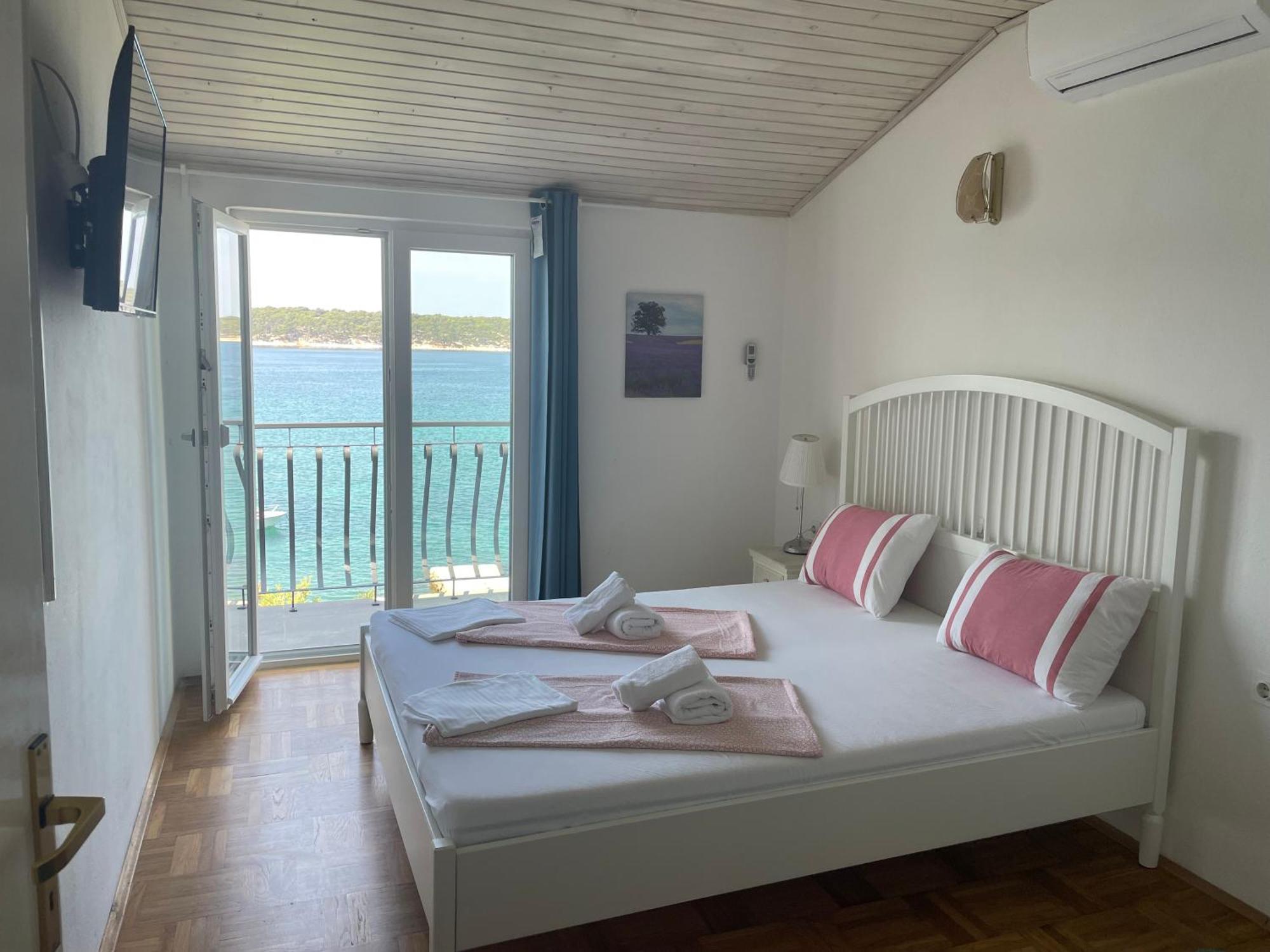 Apartments Vila Miranda On The Beach Barbat na Rabu 외부 사진