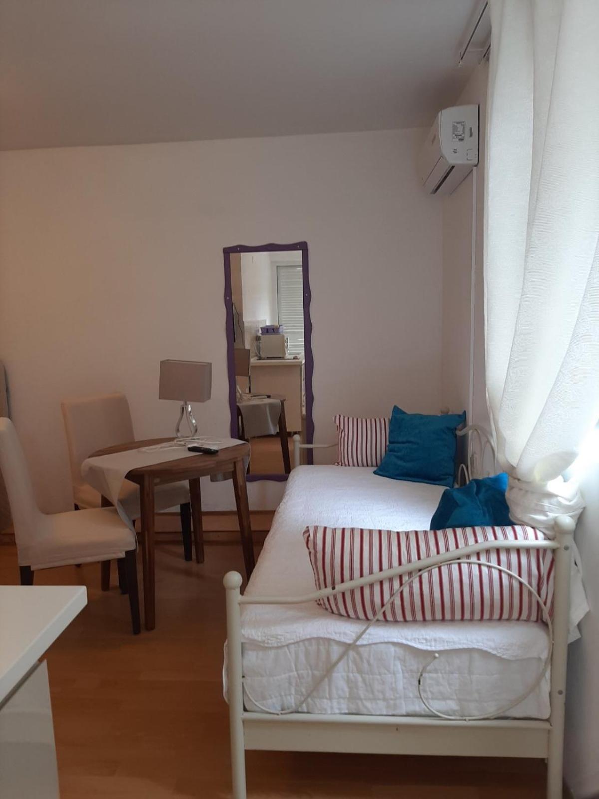 Apartments Vila Miranda On The Beach Barbat na Rabu 외부 사진